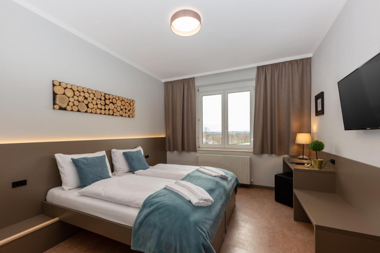 Campus Horn Hotell Exteriör bild
