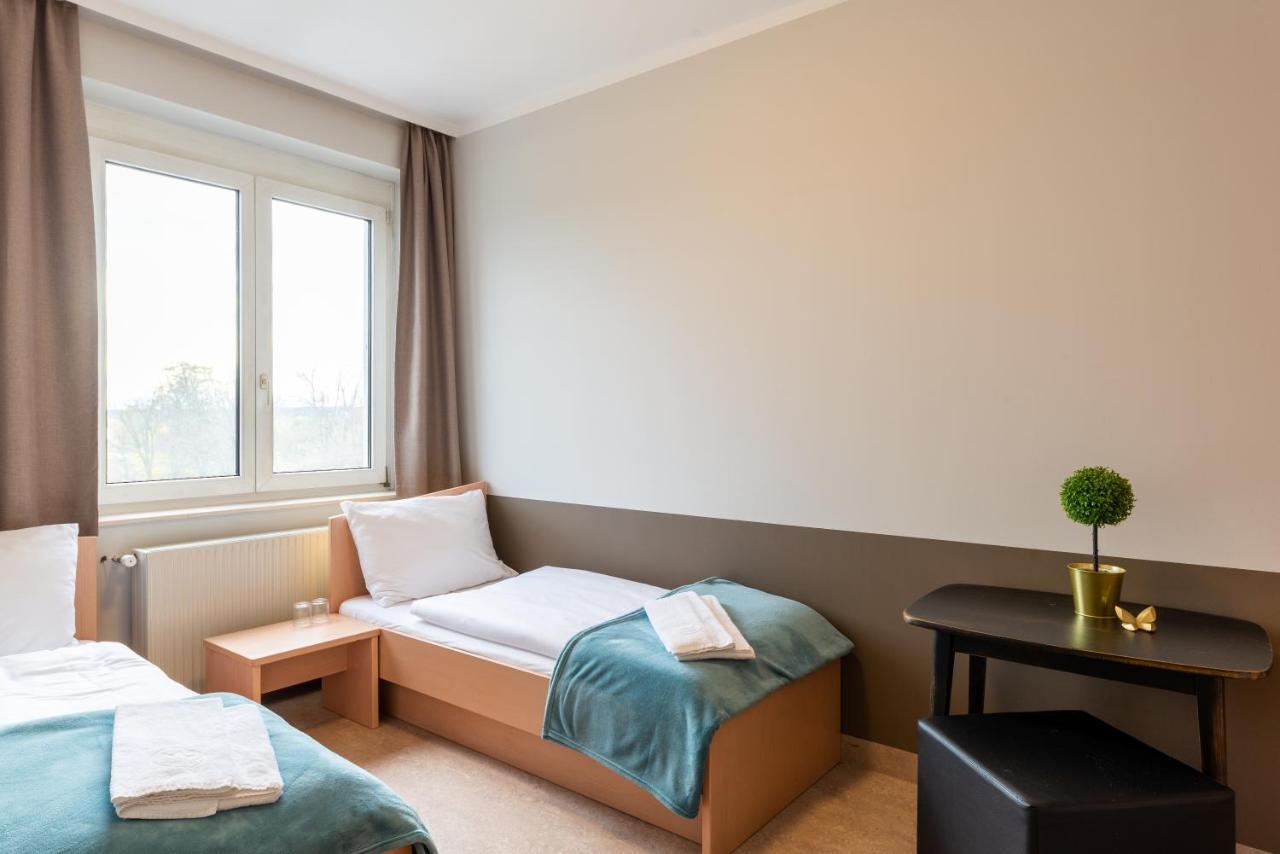 Campus Horn Hotell Exteriör bild